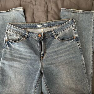 Old Navy Women's Classic Straight Leg Jeans - Medium Blue